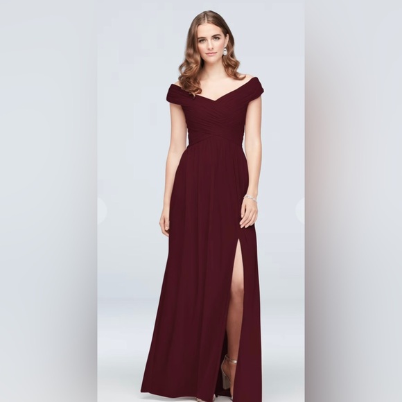 David's Bridal Dresses & Skirts - Brand New David’s Bridal Off the Shoulder Dress - Wine/Size 8